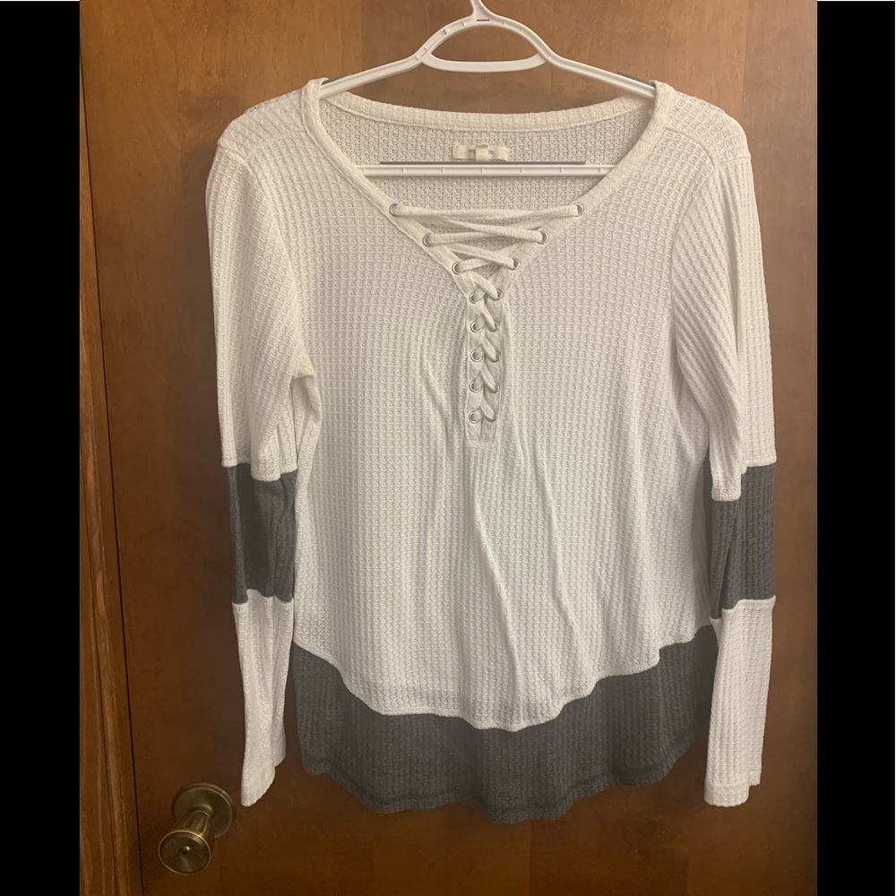 Women’s Maurice’s Thermal Top.